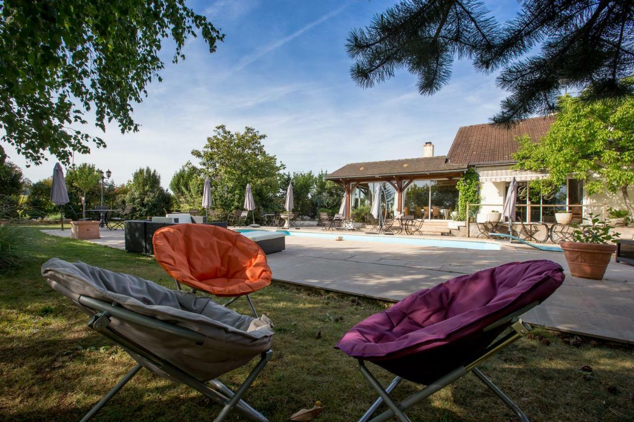 Hotel-Restaurant "La Gremelle" Ladoix-Serrigny Exterior foto